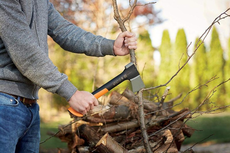 フィスカース 斧 Fiskars 378501-1002 ガーデン 枝切りハチェット 14インチ アメリカーナがお届け! 3
