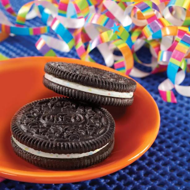 Oreo オレオ Birthday Cake Cookies バースデーケーキ ファミリーサイズ 17oz/482g 2