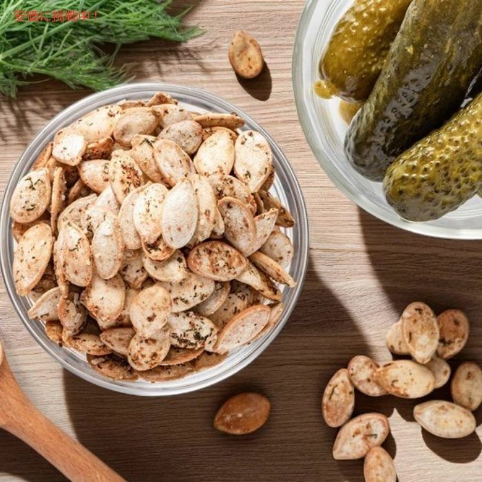 【12個セット】Giants ジャイアント かぼちゃの種 ディルピクルス風味 146g Pumpkin Seeds Dill Pickle Flavored 5.15oz 2