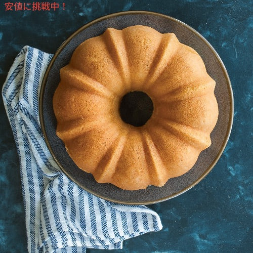 Nordic Ware バントパン レッド 12カップ 約3000cc バント型 ケーキ型 焼き型 製菓 お菓子作り ケーキ作り 51122 Bundt Pan 12-cup Red 3